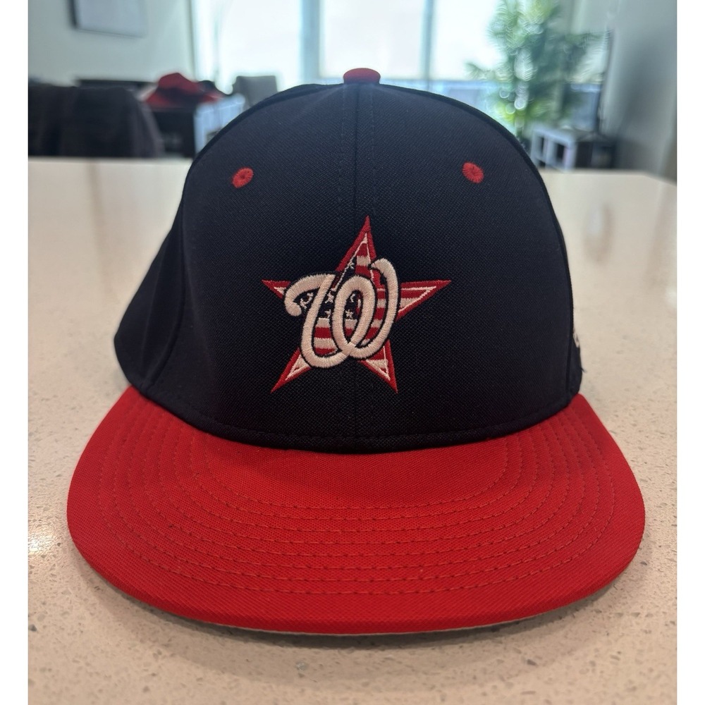 The Game Washington Nationals MLB Baseball A-Flex Fitted Cap Medium
